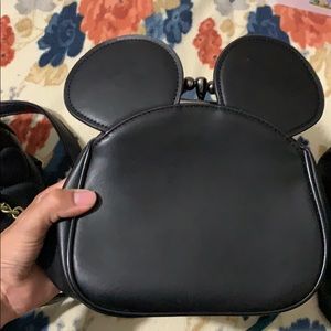 Mickey mouse hand bag
